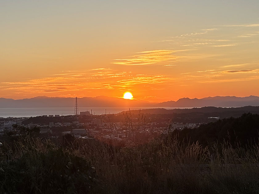 有珠山サービスエリアからみた日没