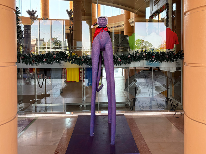 足長猫　ロイヤルレイクサイドGC