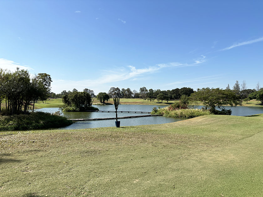 池多め　パタナゴルフ＆スポーツリゾート