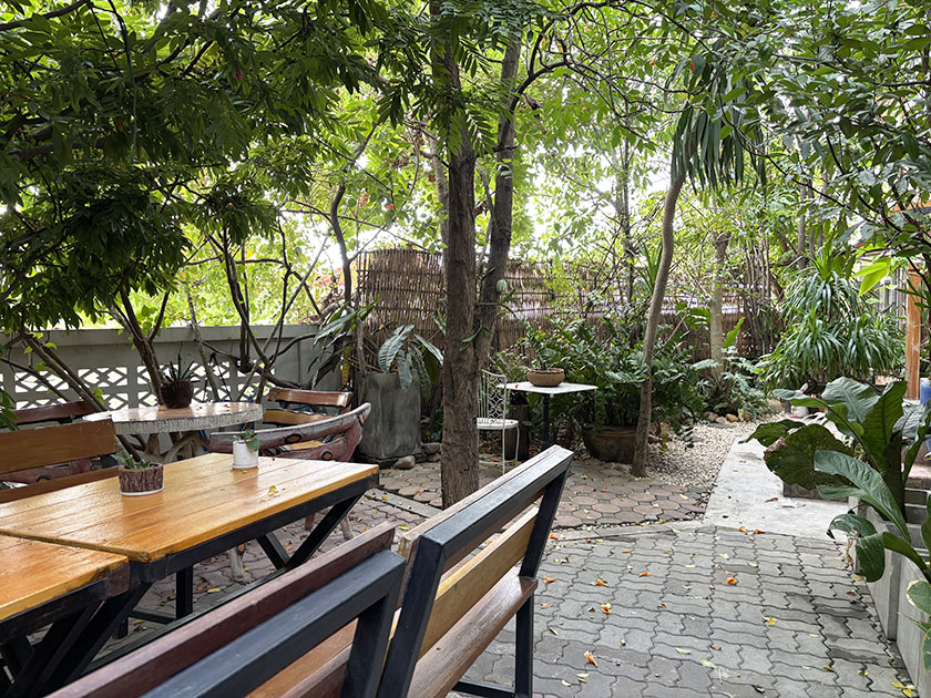 テラス席　SENSU 扇子