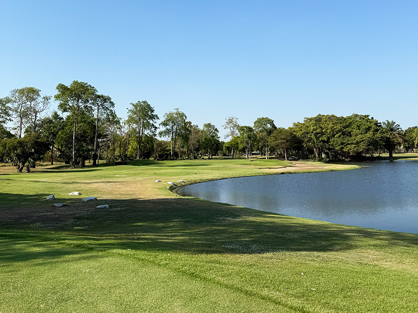 レイクウッドカントリー の池 のりたま編