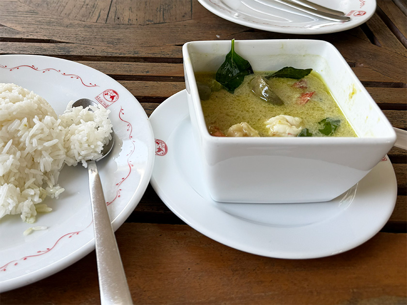 グリーンカレー レイクウッドカントリー のりたま編