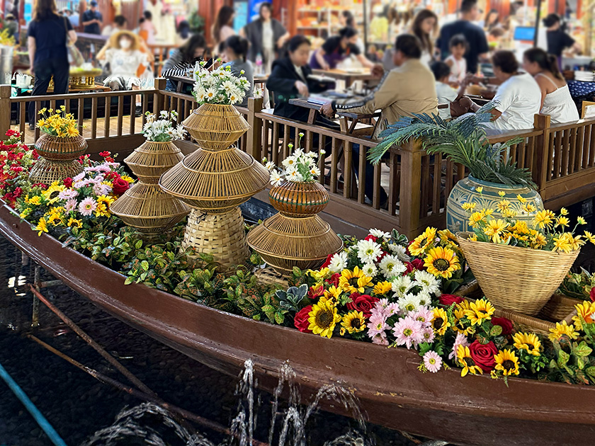 水上マーケットエリア　アイコンサイアム　のりたま編