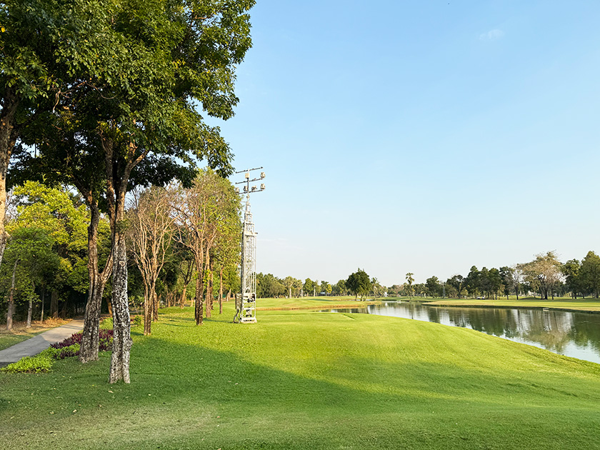 池多め　フローラヴィル・ゴルフ＆カントリークラブ
