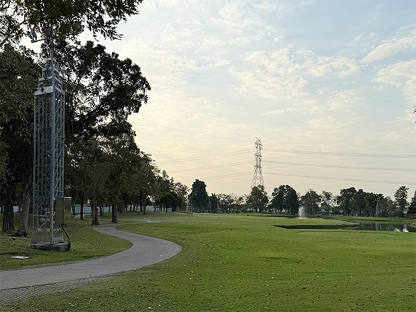 ナイターゴルフ用の証明　フローラヴィル・ゴルフ＆カントリークラブ